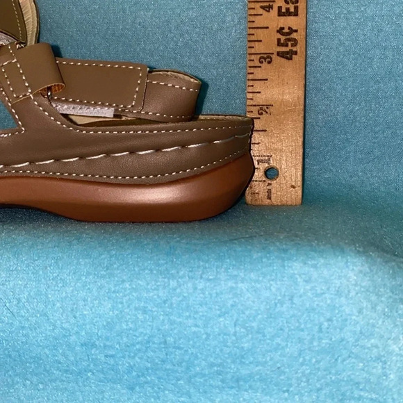 Qengg vegan leather brown summer open toe comfy orthopedic sandal NEW size 9.5 - Picture 8 of 8